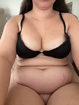 Snapshot of haskadin chatting on October 15, 10:59 am haskadin online show from October 15, 10:59 am