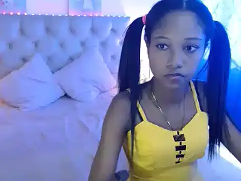 LITTLEDOLLHOT online show from January 21, 6:23 pm