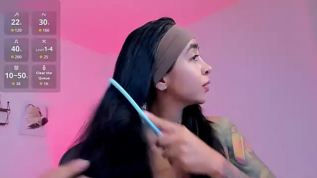 sophierooy22 online show from December 22, 1:24 am