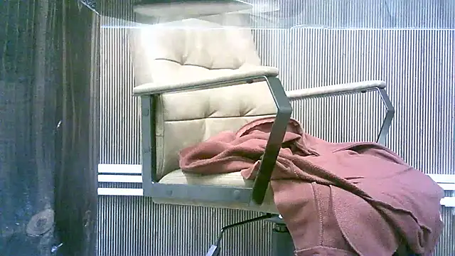 Greeneyes0820 online show from April 22, 6:09 pm