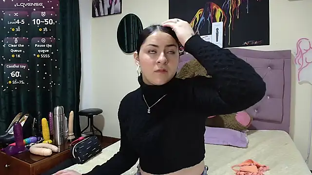 Emmie Hot online show from October 14, 12:17 pm