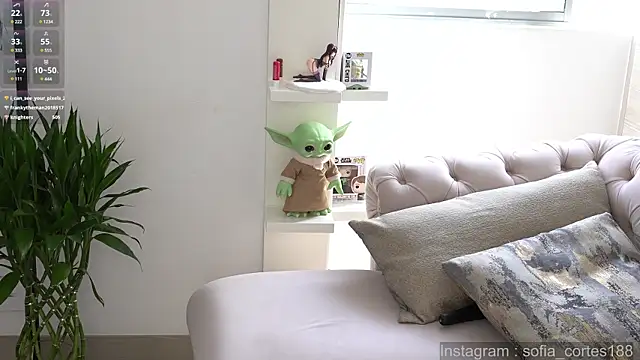 tatiana  cortes18 online show from January 28, 6:39 pm