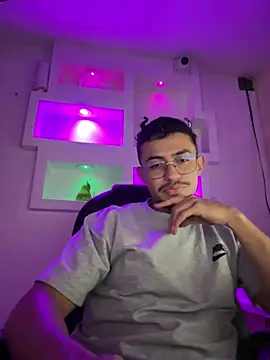 Thonny-becker online show from April 25, 11:46 pm