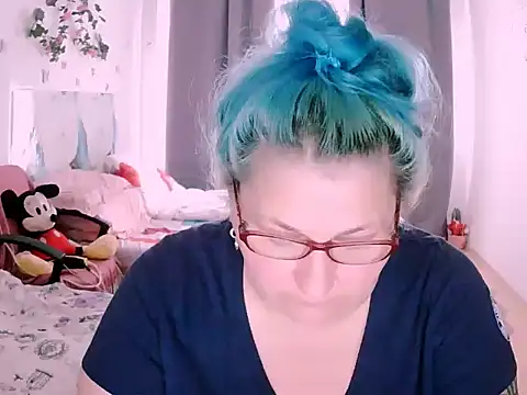 Snapshot of mayamayx chatting on May 25, 8:31 am mayamayx online show from May 25, 8:31 am