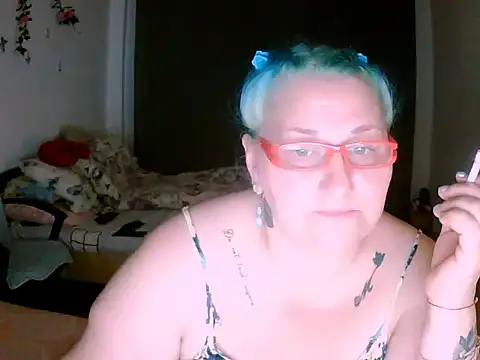 Snapshot of mayamayx chatting on July 4, 7:31 pm mayamayx online show from July 4, 7:31 pm