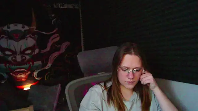 TessaSwans online show from February 1, 9:40 pm