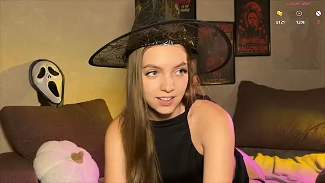 Snapshot of annylovely chatting on October 24, 5:42 pm annylovely online show from October 24, 5:42 pm