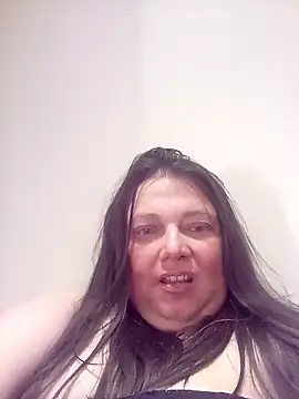 HotHornyEmmaX online show from January 28, 8:36 pm