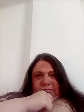 HotHornyEmmaX online show from February 6, 12:37 pm