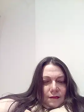 HotHornyEmmaX online show from February 16, 5:26 pm