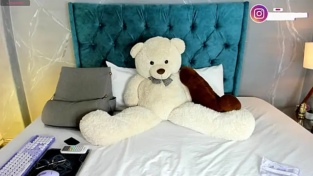 fierygroup online show from April 11, 1:32 am