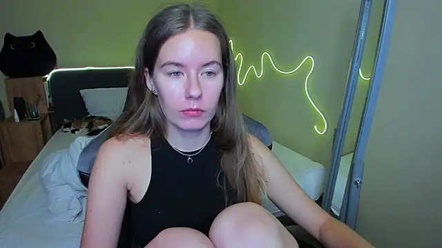 EmilyPaw online show from November 22, 7:13 pm