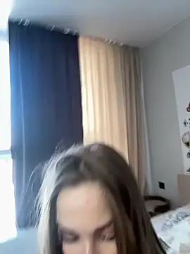 DianaShermy online show from February 28, 10:09 am