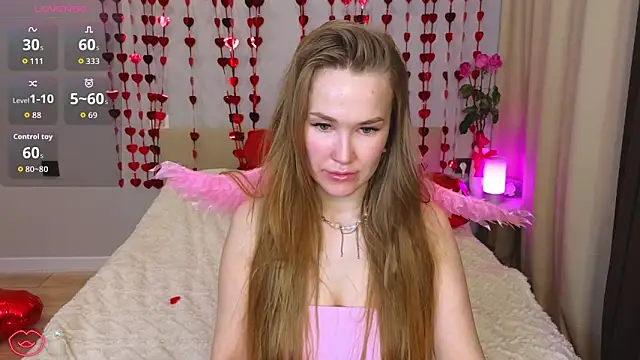 Snapshot of DianaShermy chatting on February 12, 7:09 pm DianaShermy online show from February 12, 7:09 pm