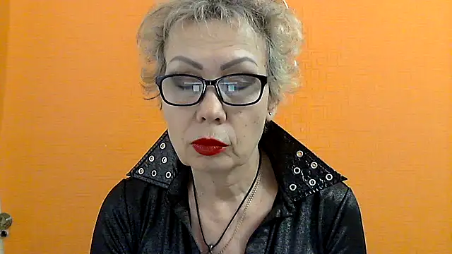 NessyJenixs online show from January 27, 5:26 pm