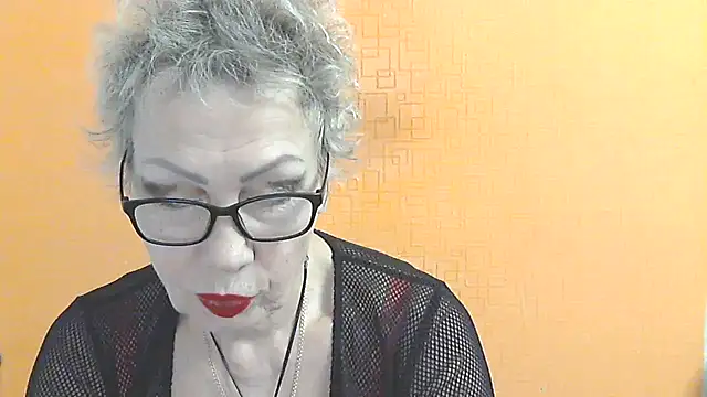 NessyJenixs online show from December 23, 7:39 am