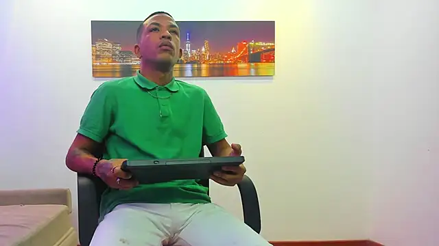 carlos alber12 online show from February 5, 7:20 pm