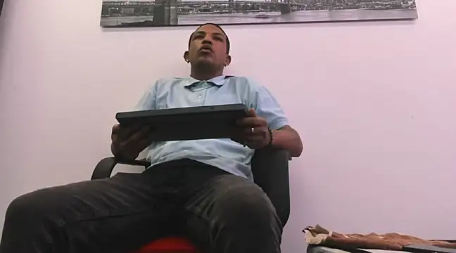 carlos alber12 online show from February 27, 7:15 pm