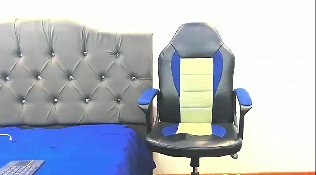 carlos alber12 online show from March 15, 9:27 pm