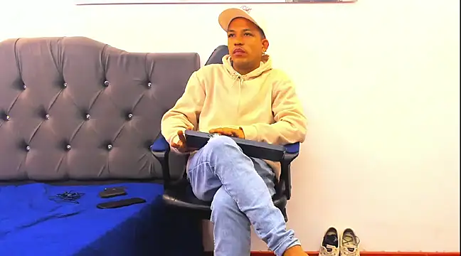 carlos alber12 online show from March 16, 11:49 am