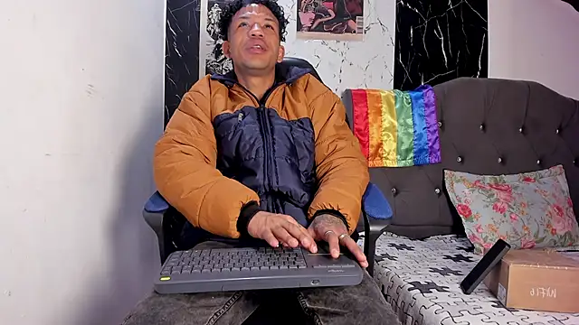 carlos alber12 online show from September 22, 1:02 pm