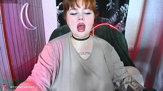 Snapshot of missmayaqueen chatting on May 11, 12:55 pm missmayaqueen online show from May 11, 12:55 pm