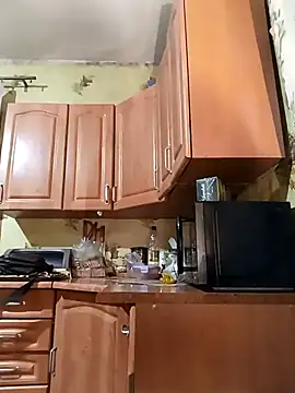 Laura Kiss online show from March 10, 3:09 pm