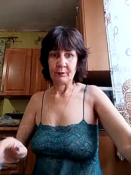 Laura Kiss online show from November 22, 10:03 am