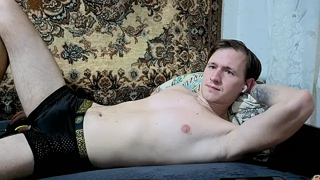 DiMastyzzz online show from February 4, 10:45 pm