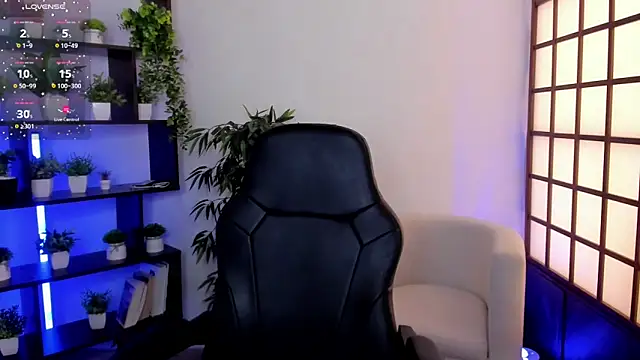 KristineBeauty online show from April 24, 8:39 am