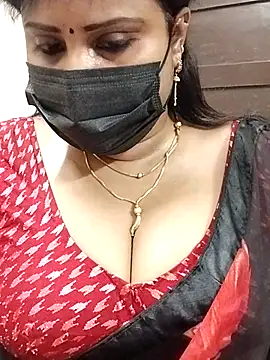 Snapshot of Queenflowerr chatting on March 20, 10:43 am Queenflowerr online show from March 20, 10:43 am