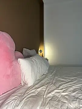 veronikawithDDDs online show from March 6, 1:37 am