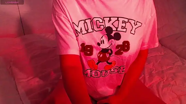 Snapshot of sweetchani666 chatting on September 26, 2:21 pm sweetchani666 online show from September 26, 2:21 pm