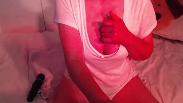 Snapshot of sweetchani666 chatting on November 11, 9:53 am sweetchani666 online show from November 11, 9:53 am