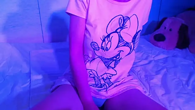 Snapshot of sweetchani666 chatting on January 18, 8:51 am sweetchani666 online show from January 18, 8:51 am