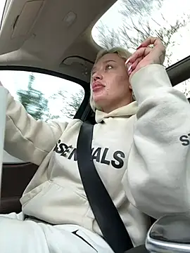 blissdimicco online show from March 1, 4:33 pm