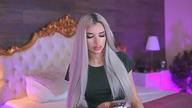 Juicy Jessye online show from October 10, 7:46 pm