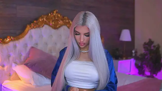 Juicy Jessye online show from January 11, 8:47 pm