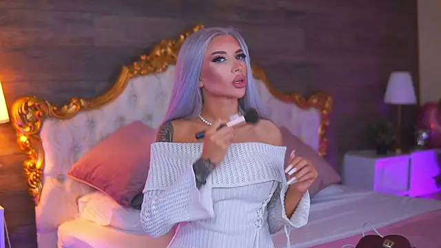 Juicy Jessye online show from April 20, 7:48 pm