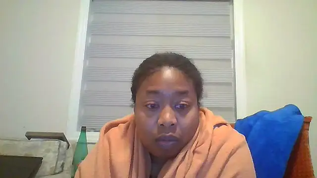 Snapshot of angeliquebelcali chatting on February 20, 11:21 pm angeliquebelcali online show from February 20, 11:21 pm