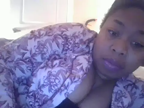 Snapshot of angeliquebelcali chatting on March 8, 12:11 am angeliquebelcali online show from March 8, 12:11 am