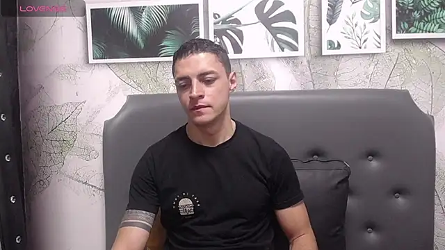 Frank Millers online show from January 29, 4:41 pm