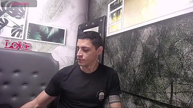 Frank Millers online show from February 8, 1:22 pm