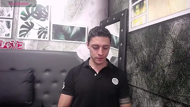 Frank Millers online show from February 13, 6:27 pm