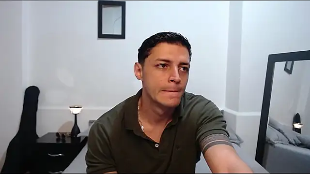 Frank Millers online show from May 15, 11:56 pm
