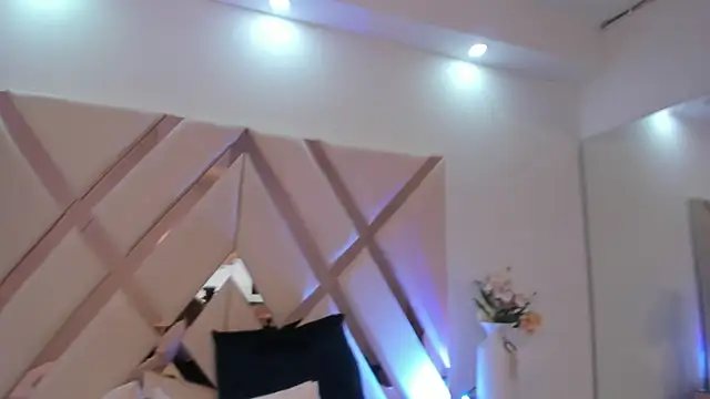 taliarussel online show from February 19, 9:36 pm