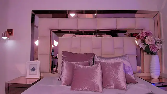 taliarussel online show from March 21, 10:06 pm