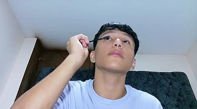 Snapshot of MarckPassion chatting on March 13, 1:07 pm MarckPassion online show from March 13, 1:07 pm