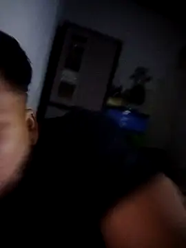 Snapshot of Ant1990 chatting on October 5, 3:27 am Ant1990 online show from October 5, 3:27 am