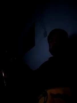 Snapshot of Ant1990 chatting on October 12, 4:11 am Ant1990 online show from October 12, 4:11 am